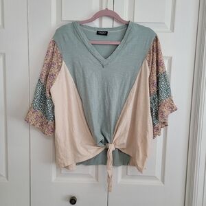 GIGIO Women's V-Neck Blouse with Floral Sleeves - Green and Cream